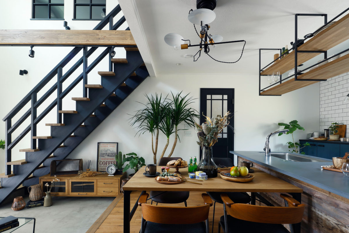 CaliforniaStyle/Inner garage