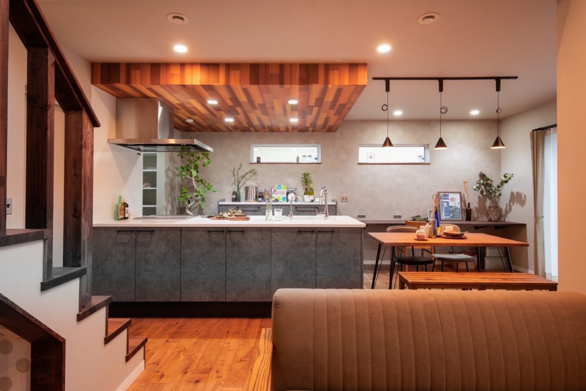 Mix wood & warm space