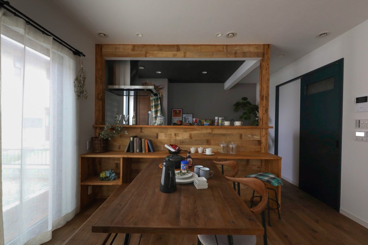 plenty of storage space and a variety of convenient facilities